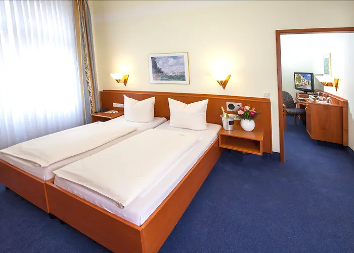 Kaiserhof Victoria 4* באד קיסינגן