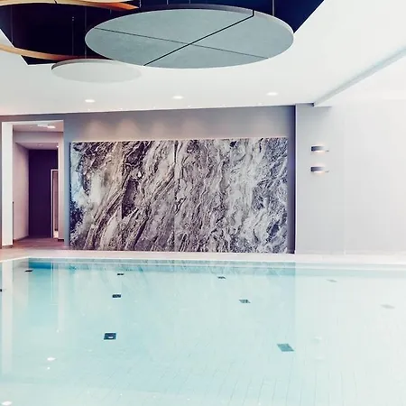 Hotel Kaiserhof Victoria 4*