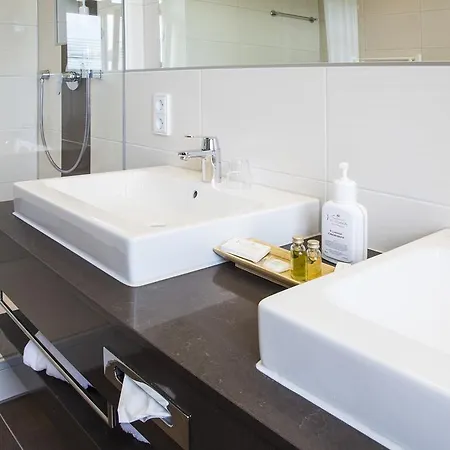 Kaiserhof Victoria 4*